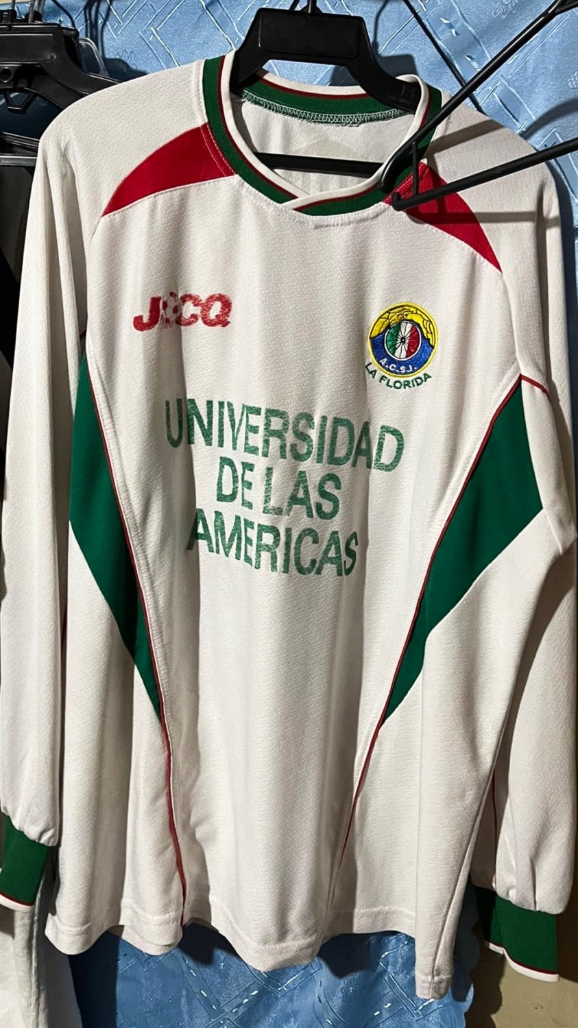 Foto real camiseta Audax Italiano 2003
