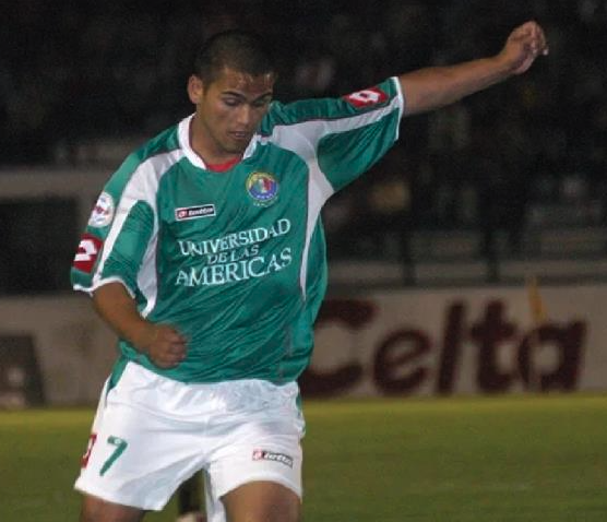 Foto real camiseta Audax Italiano 2005
